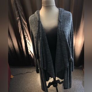 Torrid Disney HerUniverse size 4 Maleficent hooded drape sweater.